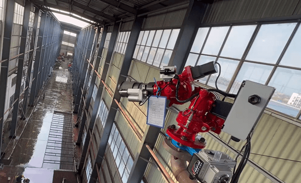 ດຽວນີ້ເຄື່ອງຕິດຕາມໄຟຕິດຕາມອັດຕະໂນມັດໄດ້ຖືກປະກອບ, ທົດສອບ, ແລະຈະຖືກຈັດສົ່ງໃນໄວໆນີ້